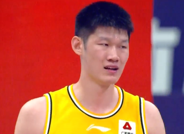 强队领先优势明显，期待继续表现出色