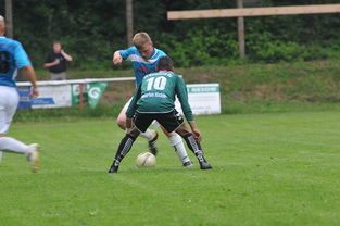 锐不可当首场状态出色，巴黎圣日耳曼观众沸腾！哈兰德重返赛场气势如虹延续